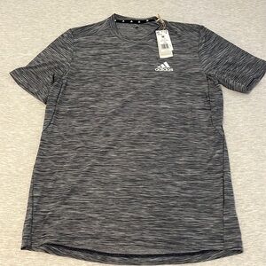 Adidas men’s athletic shirt size M - brand new